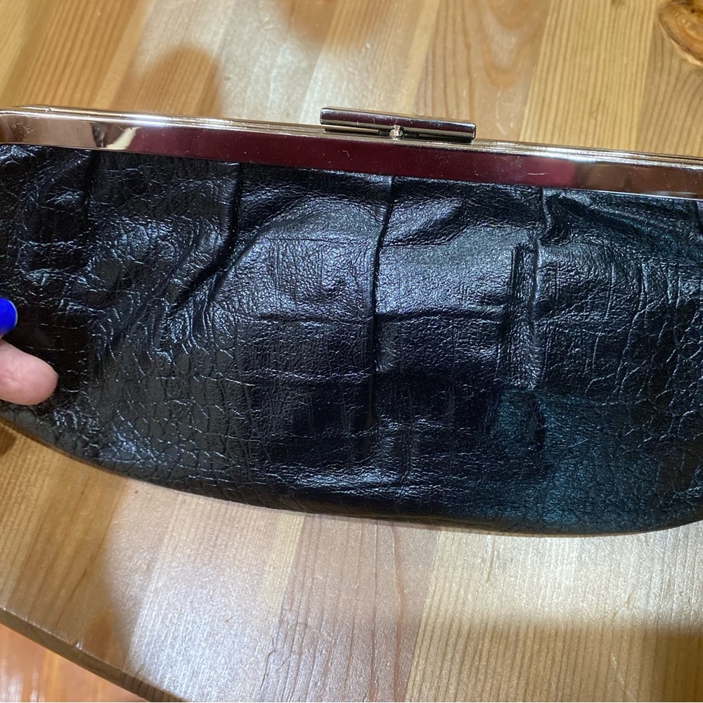 Cute vintage clutch